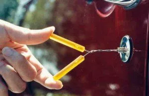 Parker Locksmith Store Glendale, AZ 623-518-1107 - key-broke-in-lock